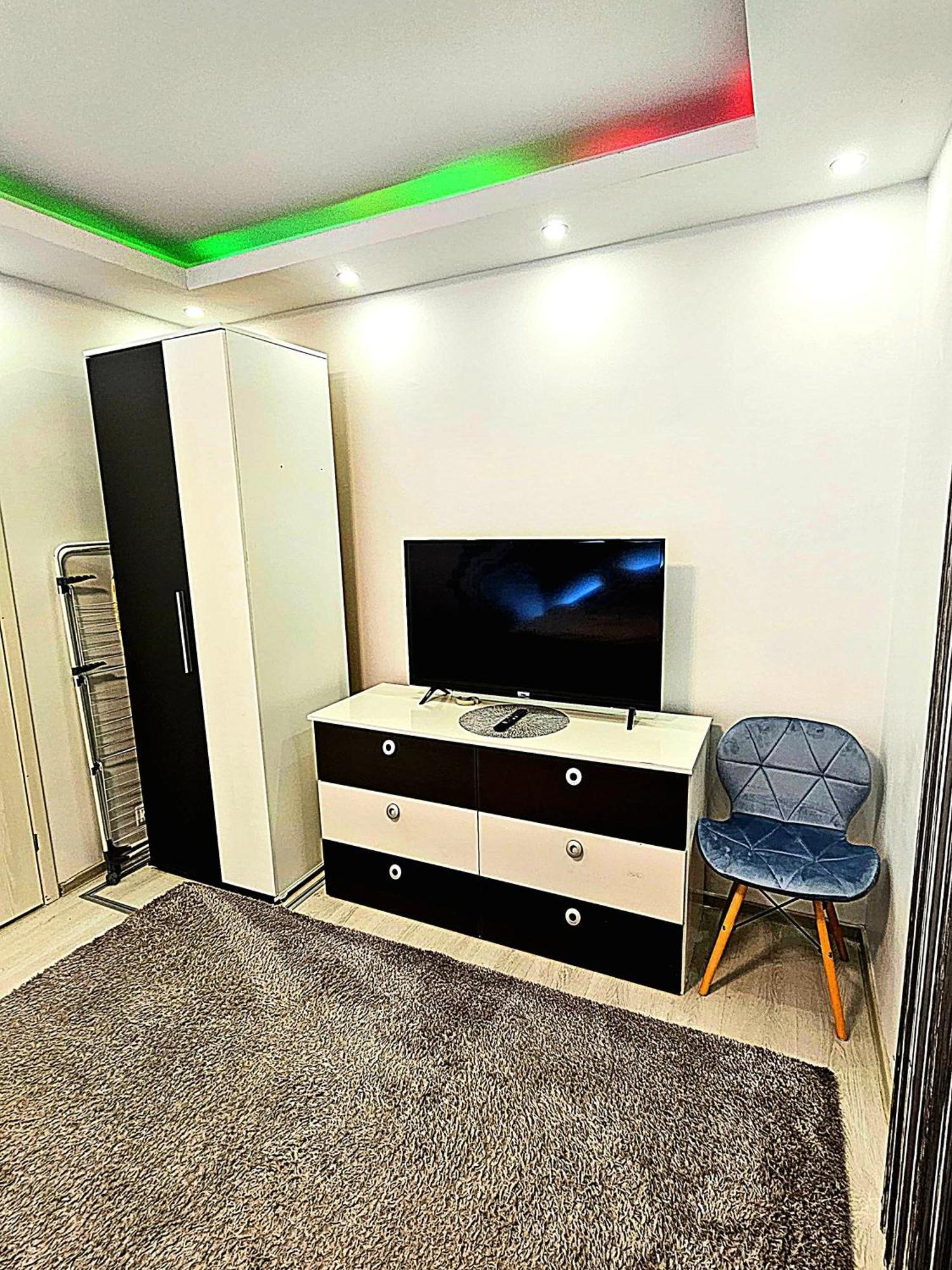 Luxury Paul Apartment Green, Private & Accessible Braşov Buitenkant foto